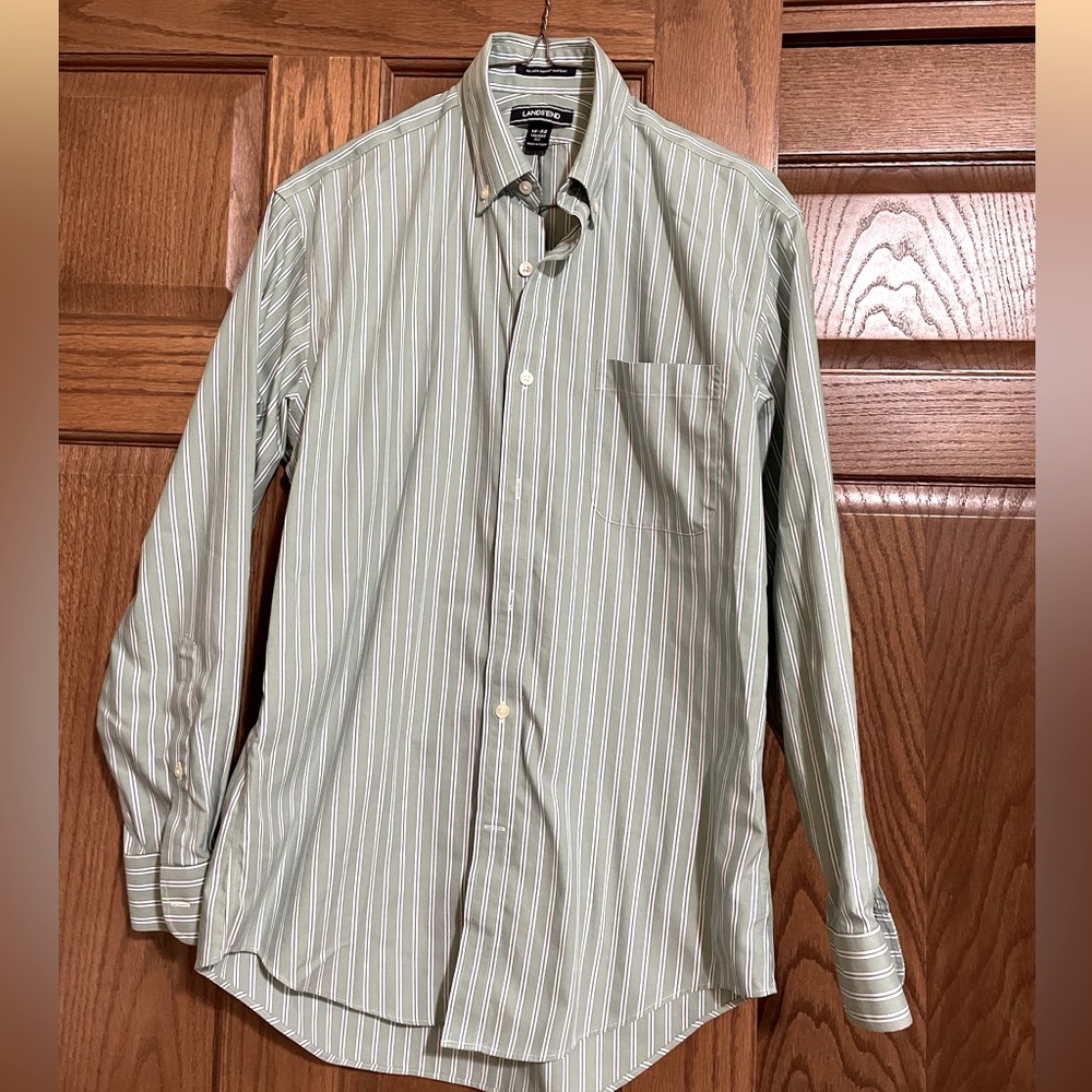 Mens buttoned shirt 15X32 tailored cut